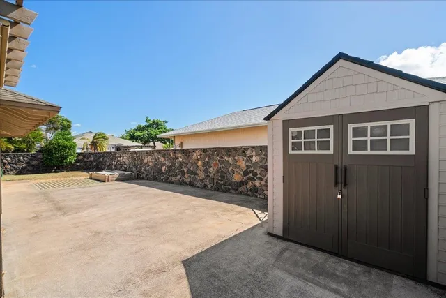 $1,199,000 | 48 Kuuhale Place, Kahului, HI 96732