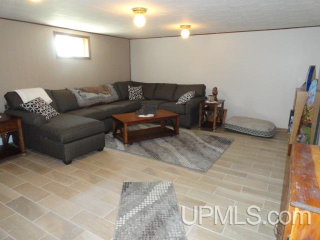 401 Maple Street Bergland, MI 49947 - Photo 8 of 30