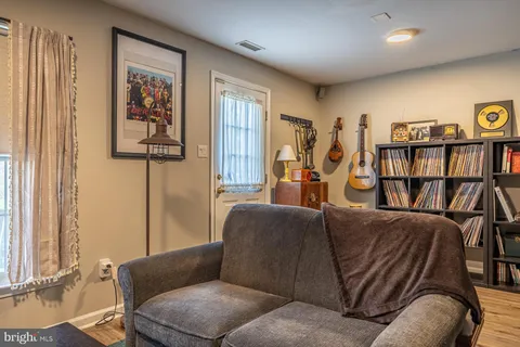 $285,000 | 418 Accolon Court, Mantua, NJ 08051