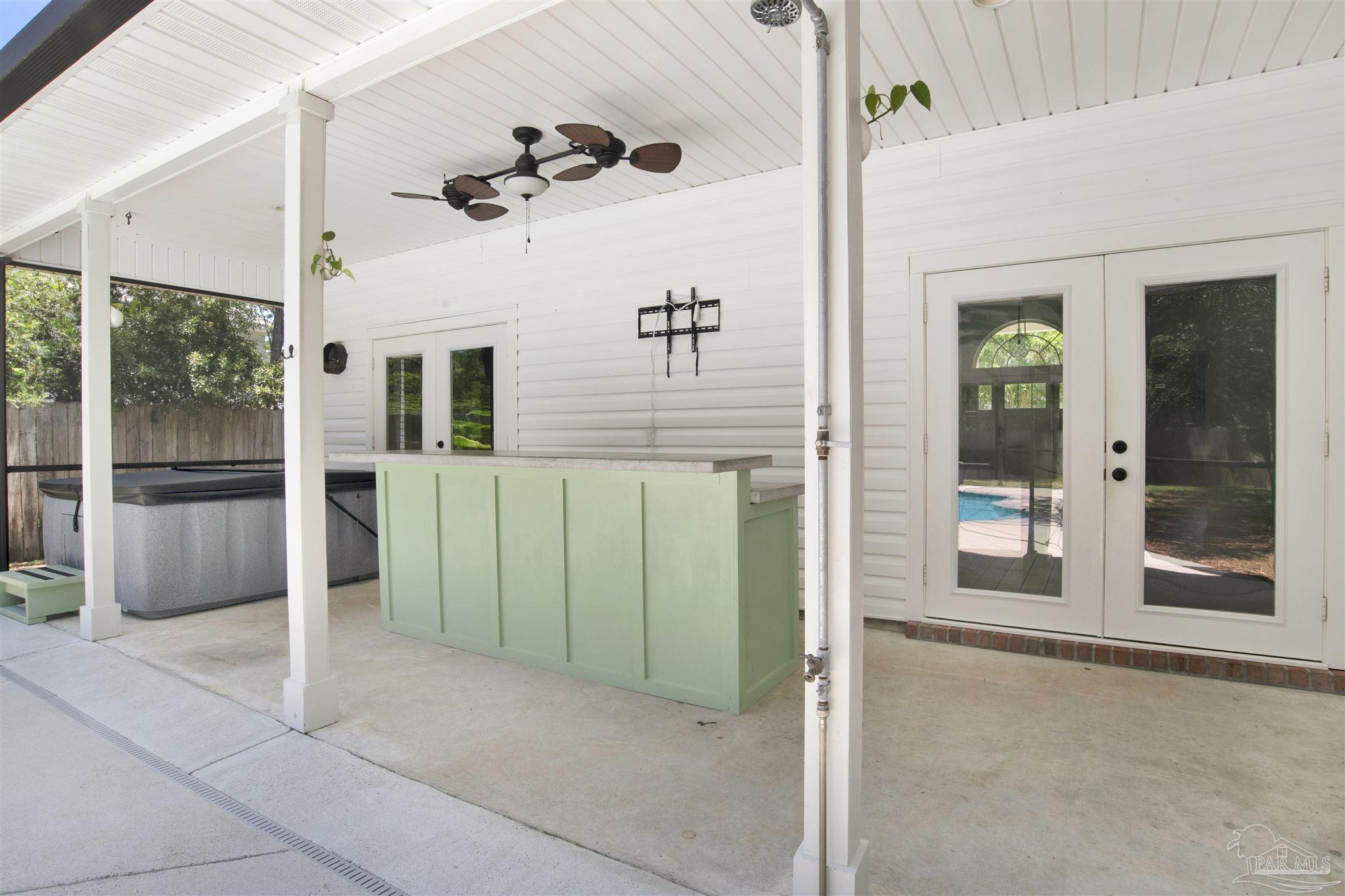 16660 Innerarity Point Road Pensacola, FL 32507 - Photo 6 of 54