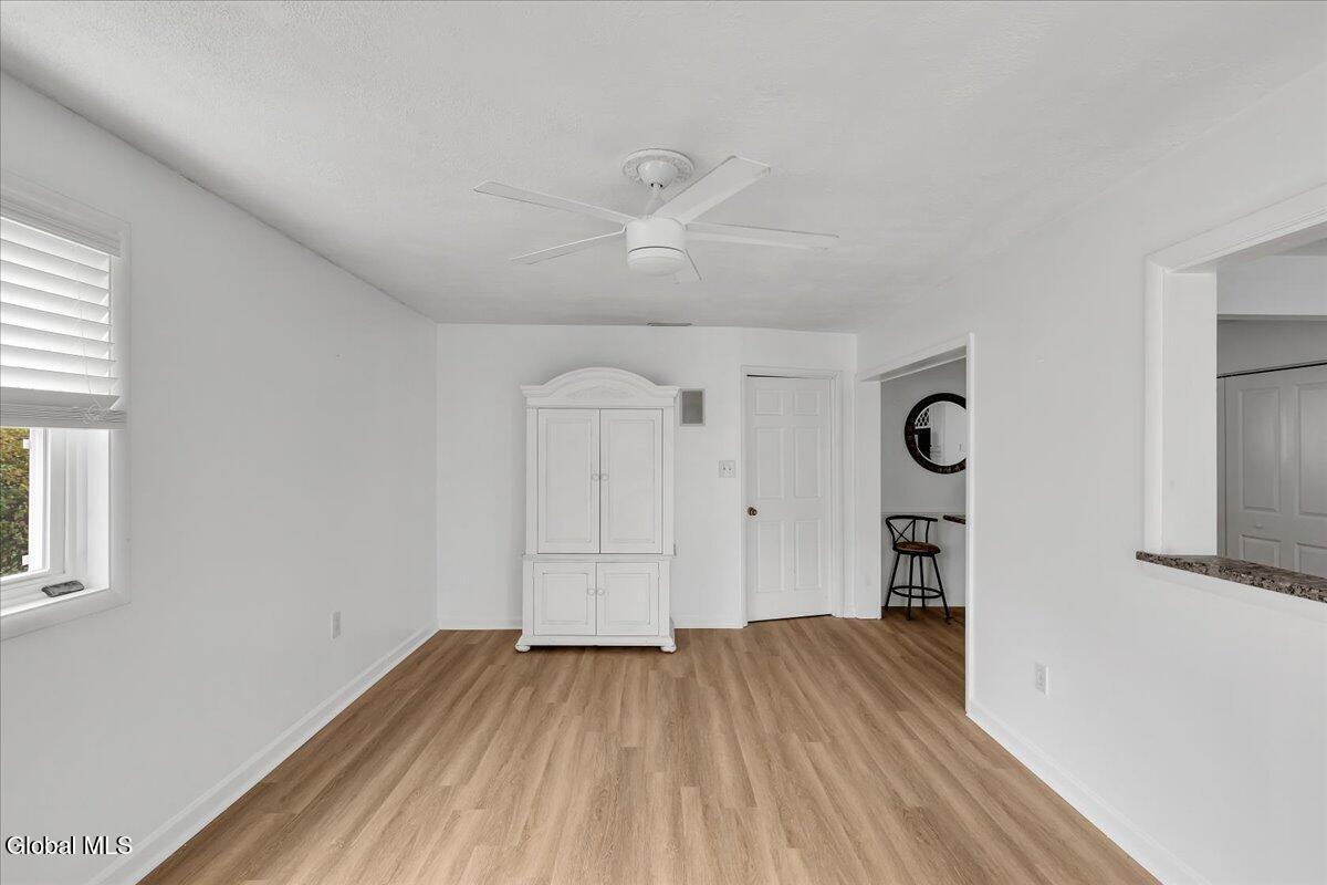 33 Rockefeller Boulevard East Greenbush, NY 12144 - Photo 18 of 38 18-IMG_5153