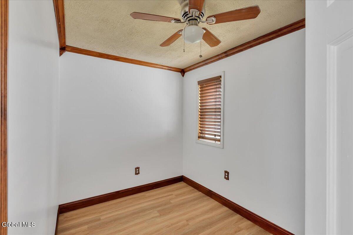 33 Rockefeller Boulevard East Greenbush, NY 12144 - Photo 20 of 38 20-IMG_5165