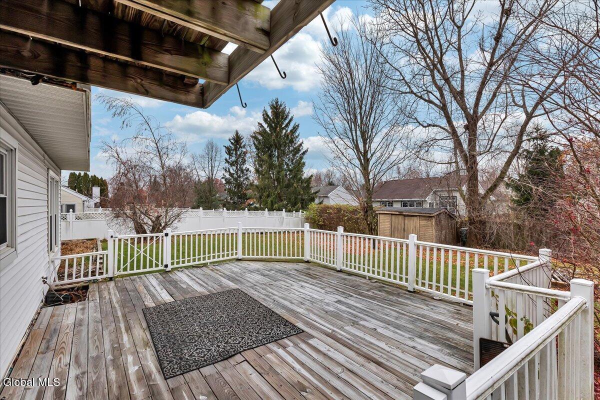 33 Rockefeller Boulevard East Greenbush, NY 12144 - Photo 37 of 38 42-IMG_5037