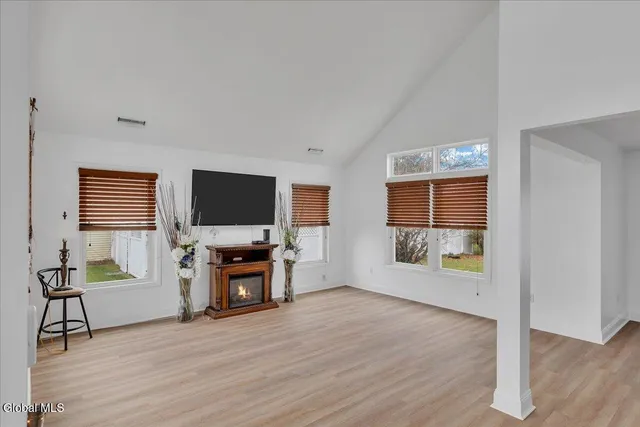 $419,000 | 33 Rockefeller Boulevard, East Greenbush, NY 12144