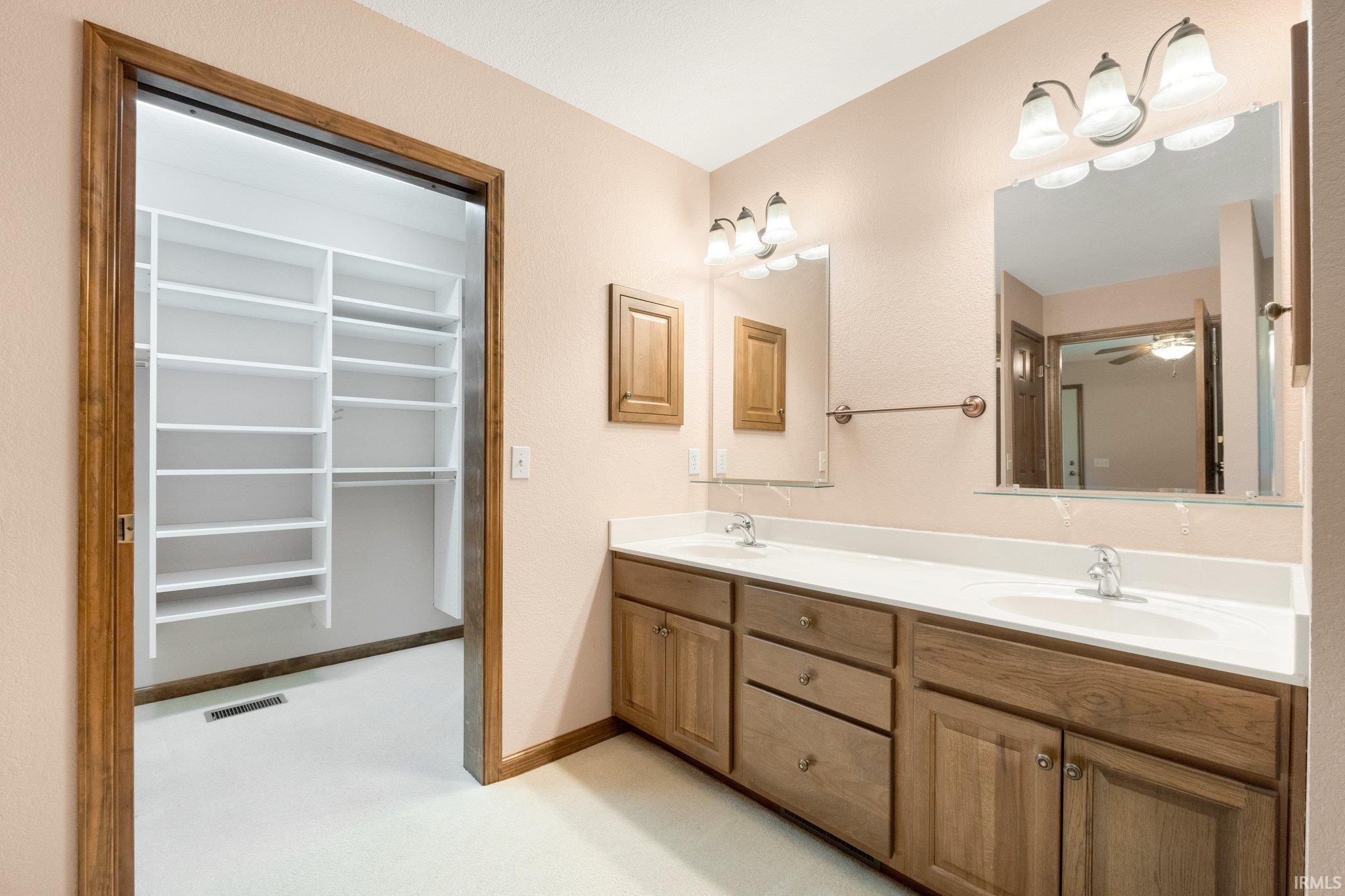 11311 Rickey Lane Fort Wayne, IN 46845 - Photo 14 of 35 Gallery Image 14