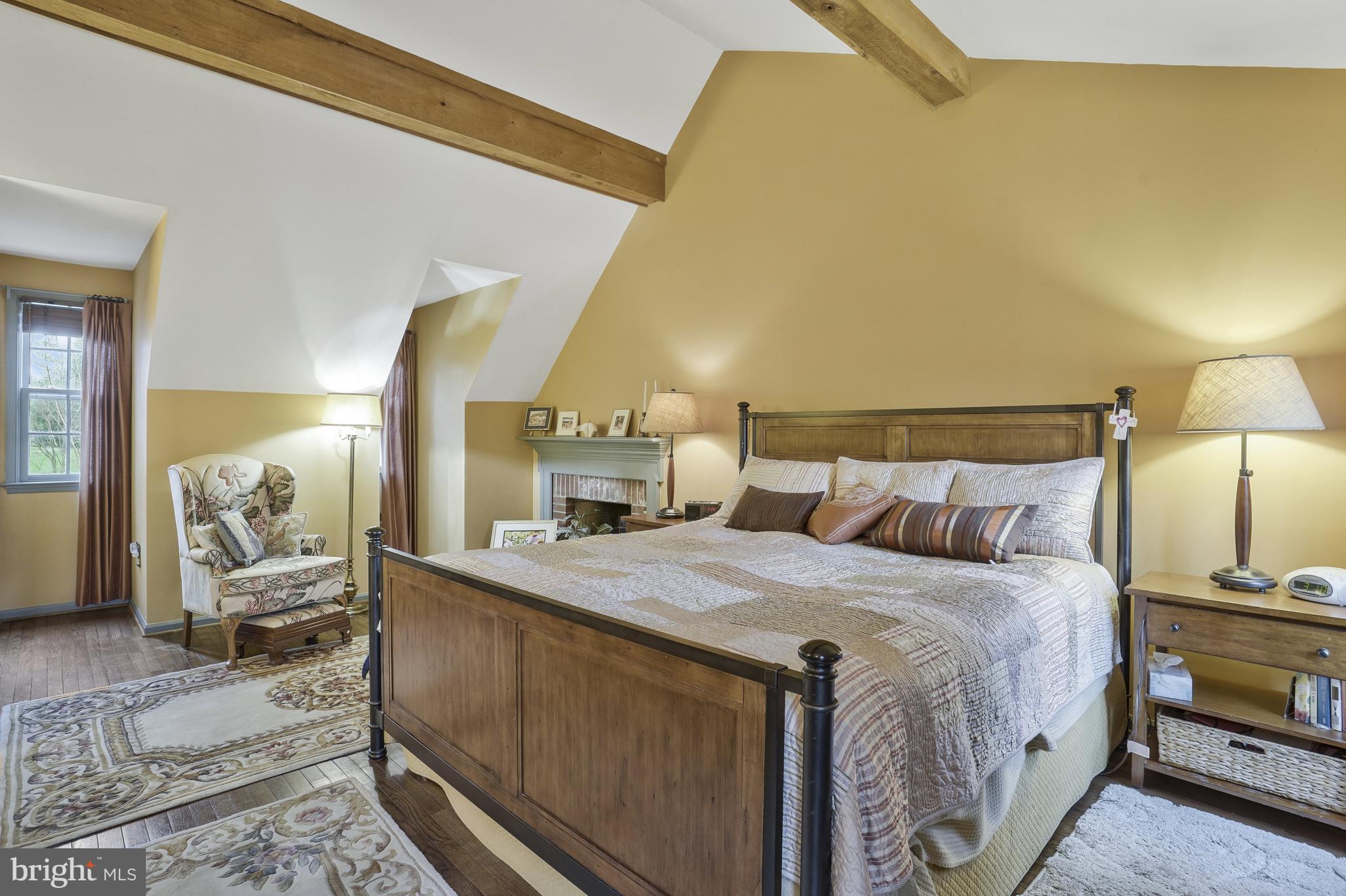 4885 Oakcrest Drive Fairfax, VA 22030 - Photo 16 of 36