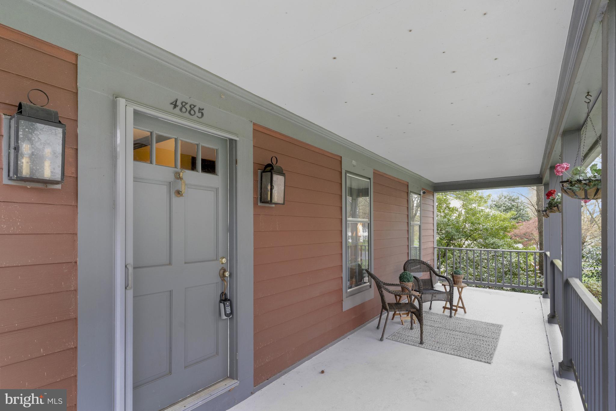 4885 Oakcrest Drive Fairfax, VA 22030 - Photo 3 of 36 Covered front porch