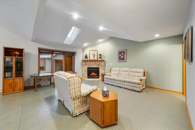 $329,900 | N160W18903 Oakland Drive, Jackson, WI 53037