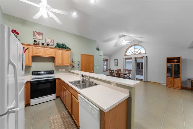 $329,900 | N160W18903 Oakland Drive, Jackson, WI 53037