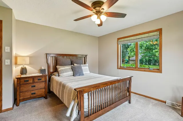 $549,500 | 11163 Nikolas Avenue, Becker, MN 55308