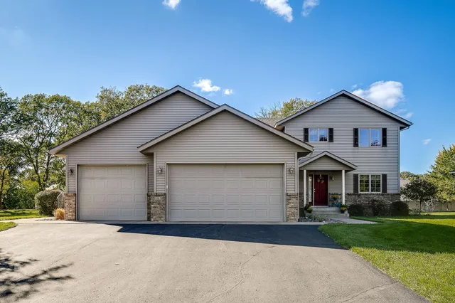 $549,500 | 11163 Nikolas Avenue, Becker, MN 55308