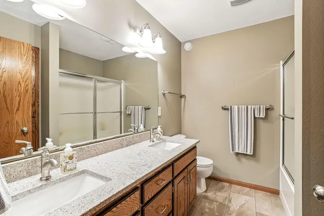 $549,500 | 11163 Nikolas Avenue, Becker, MN 55308