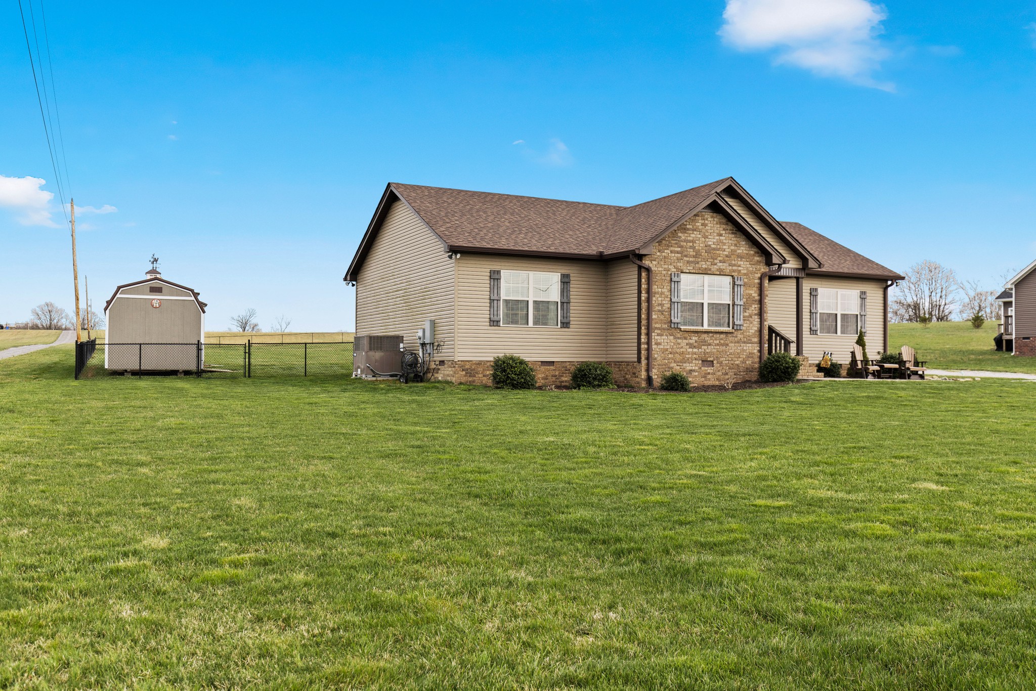 232 Piper Road Portland, TN 37148 - Photo 2 of 38 a front view of house with yard and green space