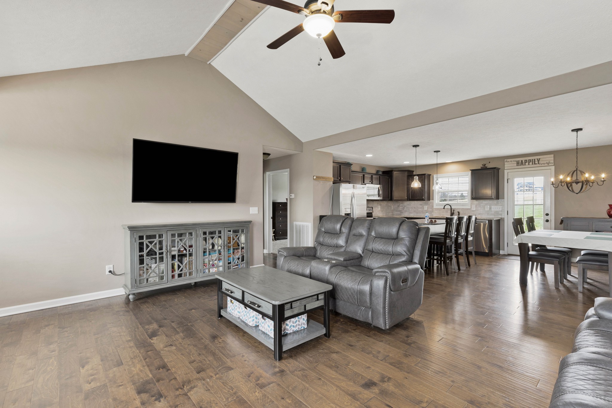 232 Piper Road Portland, TN 37148 - Photo 7 of 38 a living room with furniture and a flat screen tv