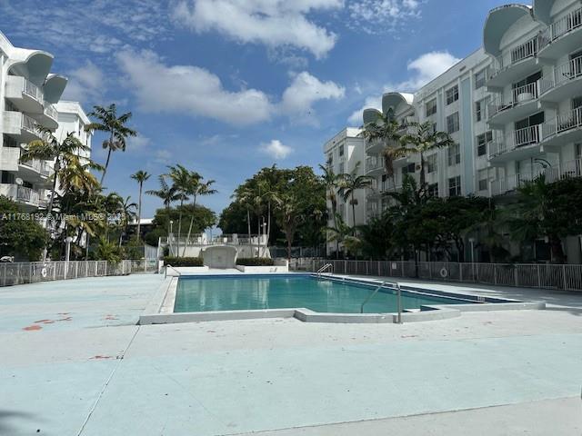 484 Northwest 165th St Road, Unit A415 Miami, FL 33169 - Photo 6 of 17