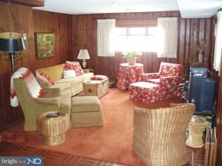 2021 Lorraine Road Reading, PA 19604 - Photo 4 of 6 Gallery Image 4