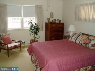 2021 Lorraine Road Reading, PA 19604 - Photo 6 of 6 Gallery Image 6