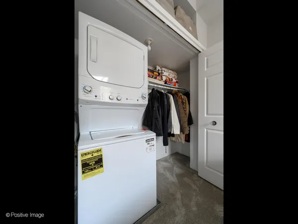 $475,000 | 1914 North Sheffield Avenue, Unit 2F, Chicago, IL 60614