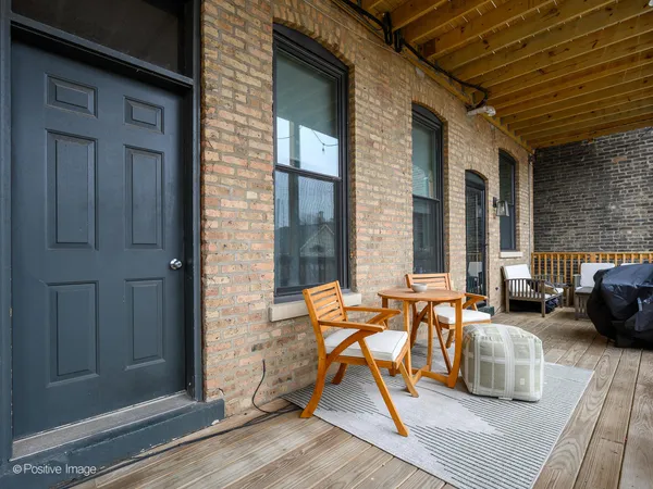 $475,000 | 1914 North Sheffield Avenue, Unit 2F, Chicago, IL 60614