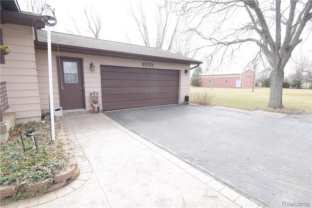 8520 Easton Road New Lothrop, MI 48460 - Photo 25 of 33 14.JPG