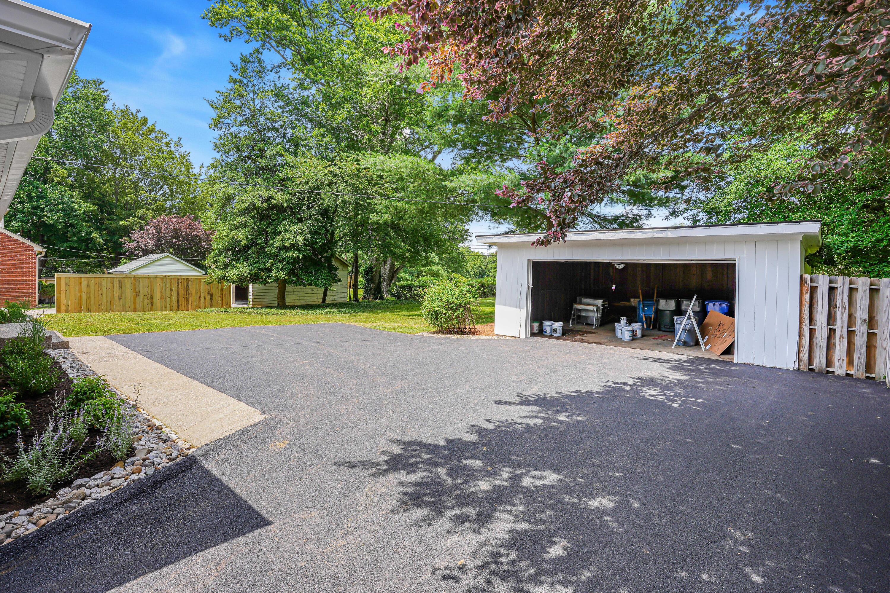 1913 Fontaine Road Lexington, KY 40502 - Photo 54 of 57 DSC08952