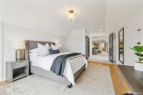 $2,450,000 | 856 Baker Street, San Francisco, CA 94115