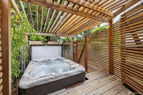 $2,450,000 | 856 Baker Street, San Francisco, CA 94115