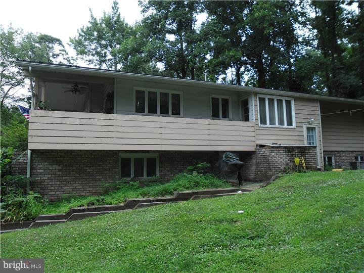 2851 Coventryville Road Pottstown, PA 19465 - Photo 2 of 22 Exterior Back