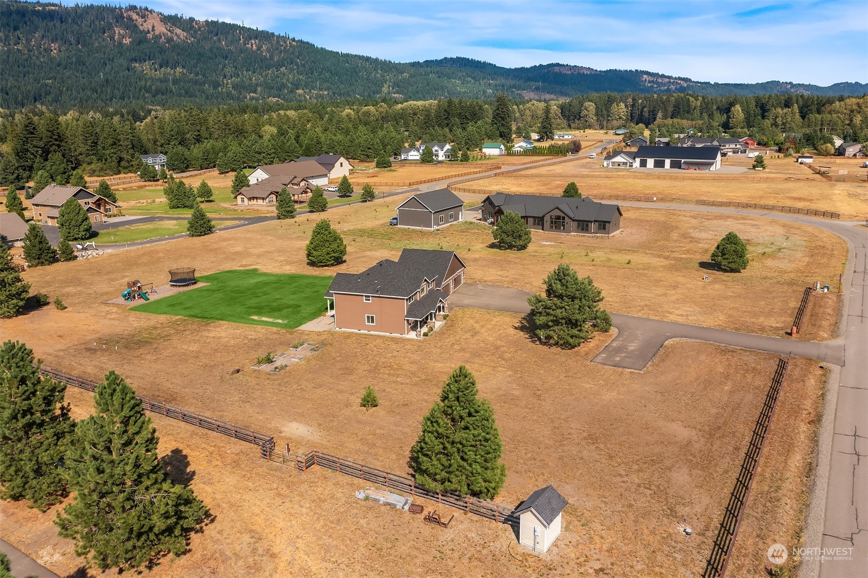 1710 Old Cedars Road Cle Elum, WA 98922 - Photo 31 of 36 a view of lake with mountain