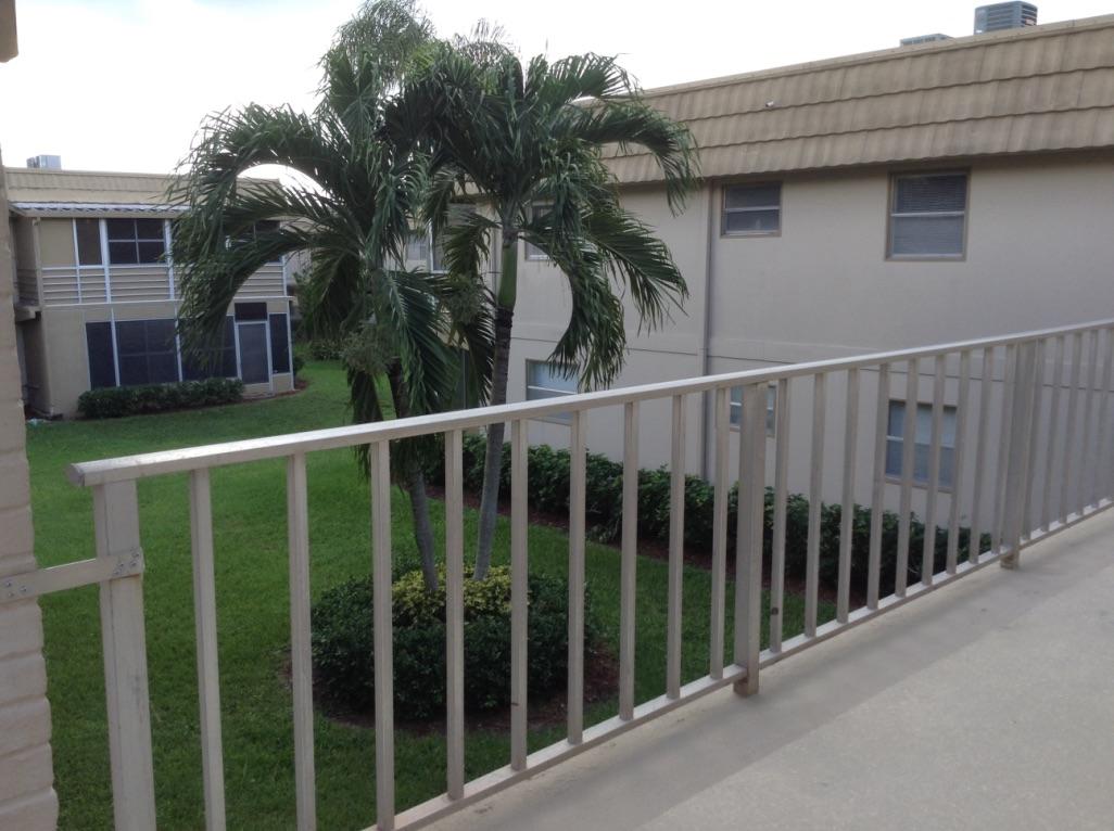 186 Monaco Way, Unit 186 Delray Beach, FL 33446 - Photo 19 of 31 186 Monaco Front View