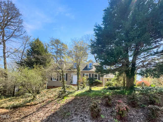 $621,000 | 112 Old Bridge Lane, Chapel Hill, NC 27517