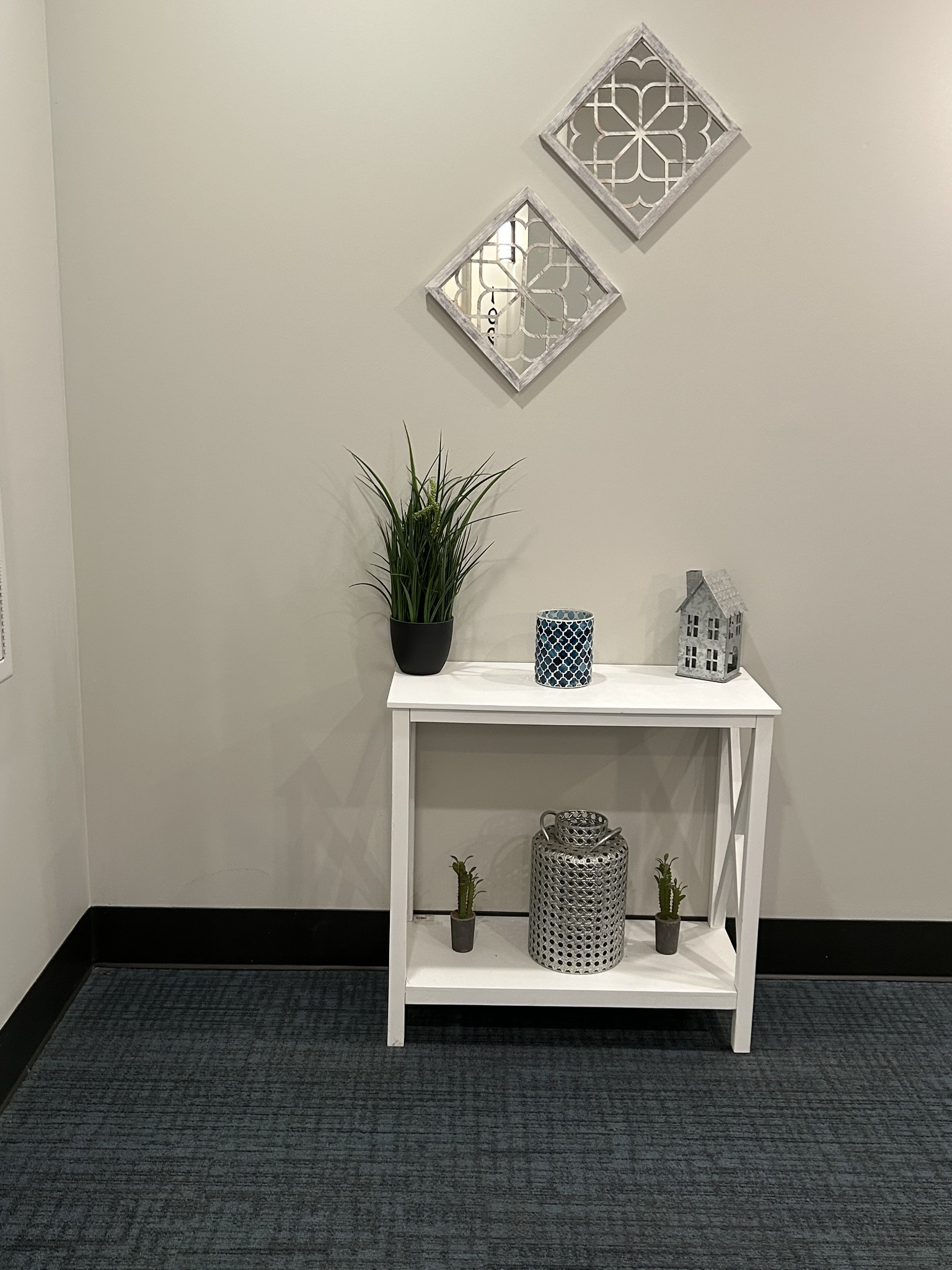 1319 West Main Street, Unit 108 Franklin, TN 37064 - Photo 5 of 25 a close view of a fireplace in a room