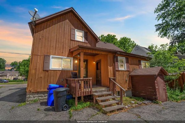 $229,900 | 1427 West College Avenue, Appleton, WI 54914