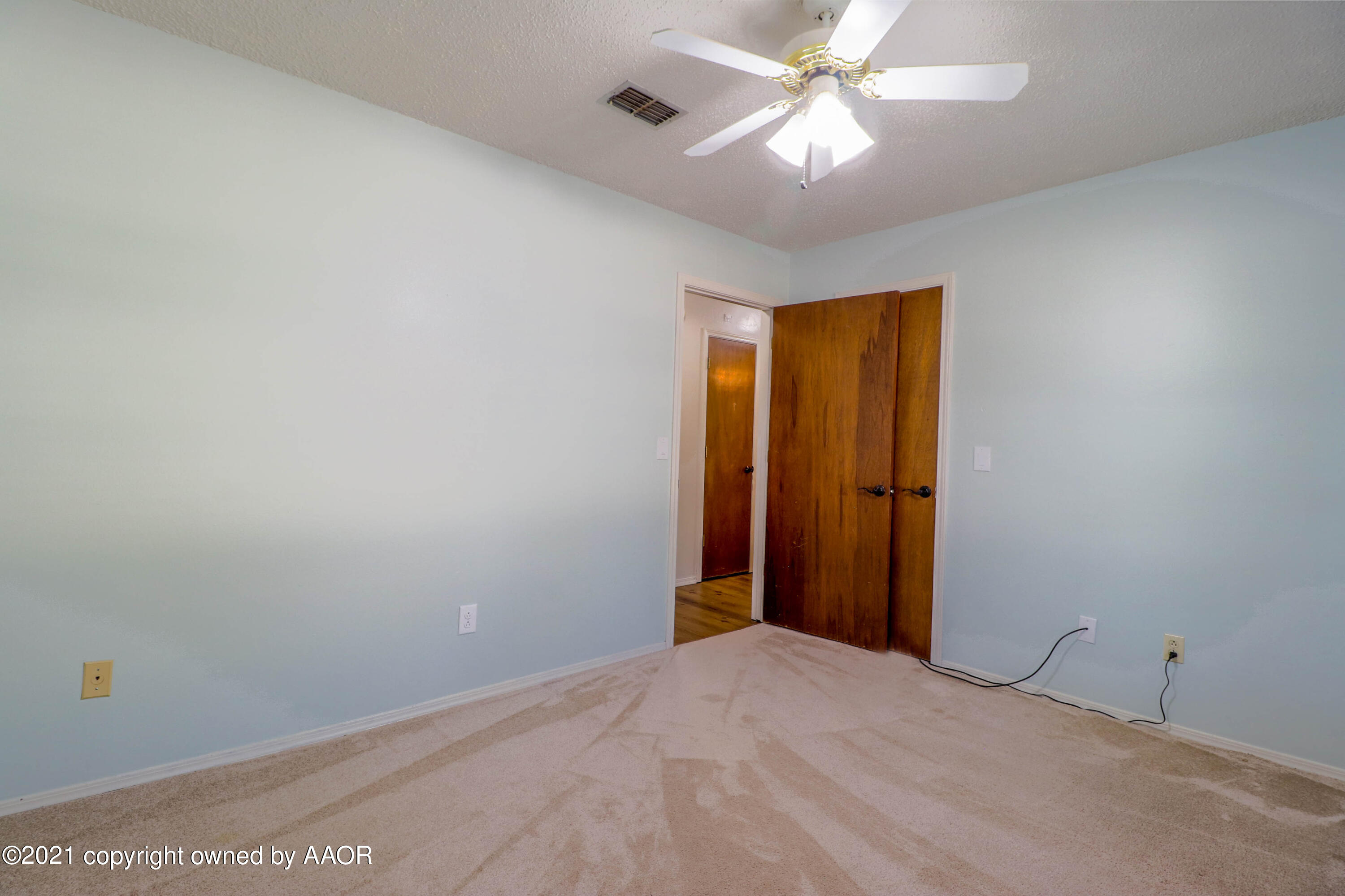 6901 Old Kent Road Amarillo, TX 79109 - Photo 22 of 37 -BEDROOM