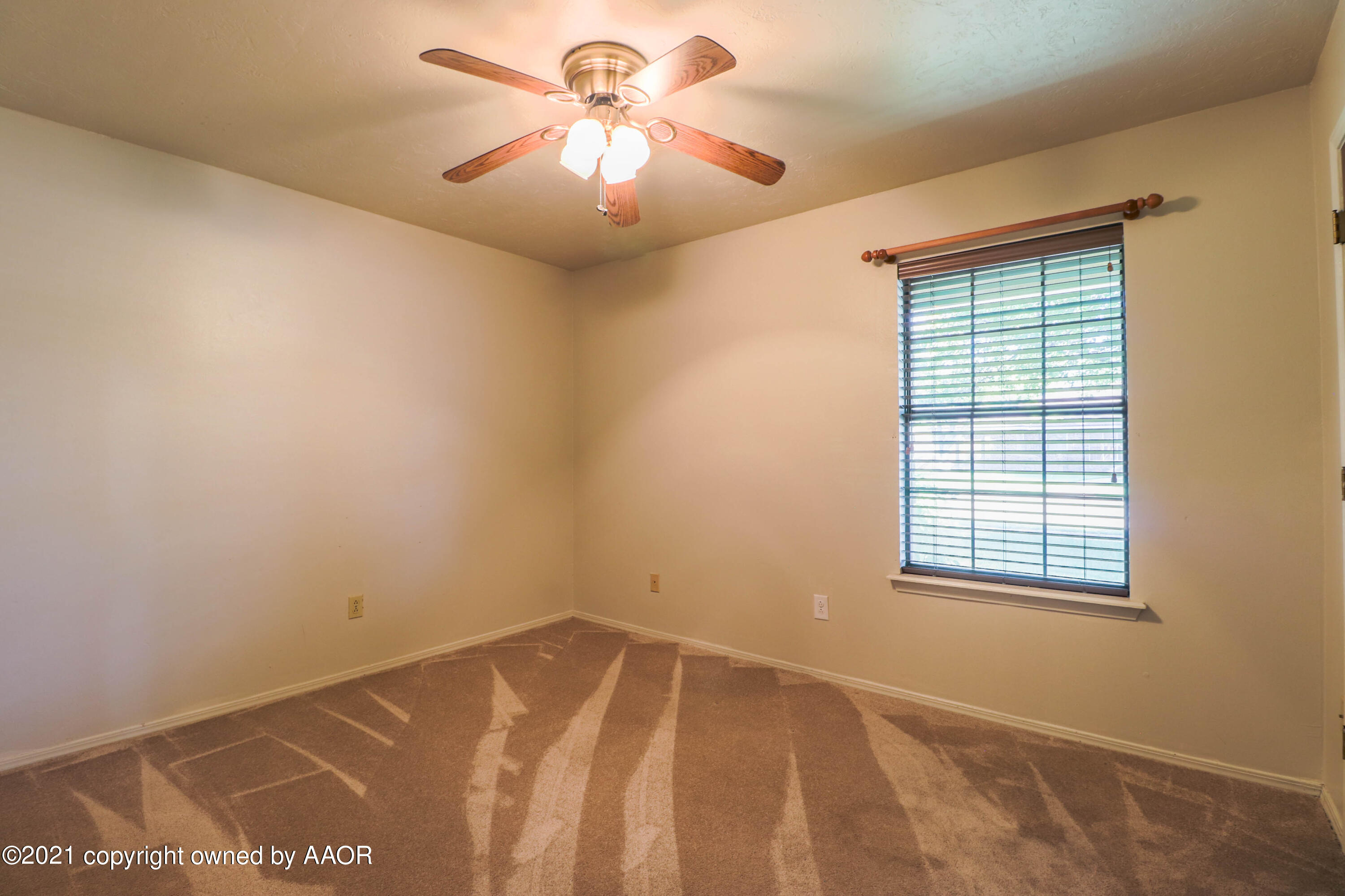 6901 Old Kent Road Amarillo, TX 79109 - Photo 26 of 37 -BEDROOM