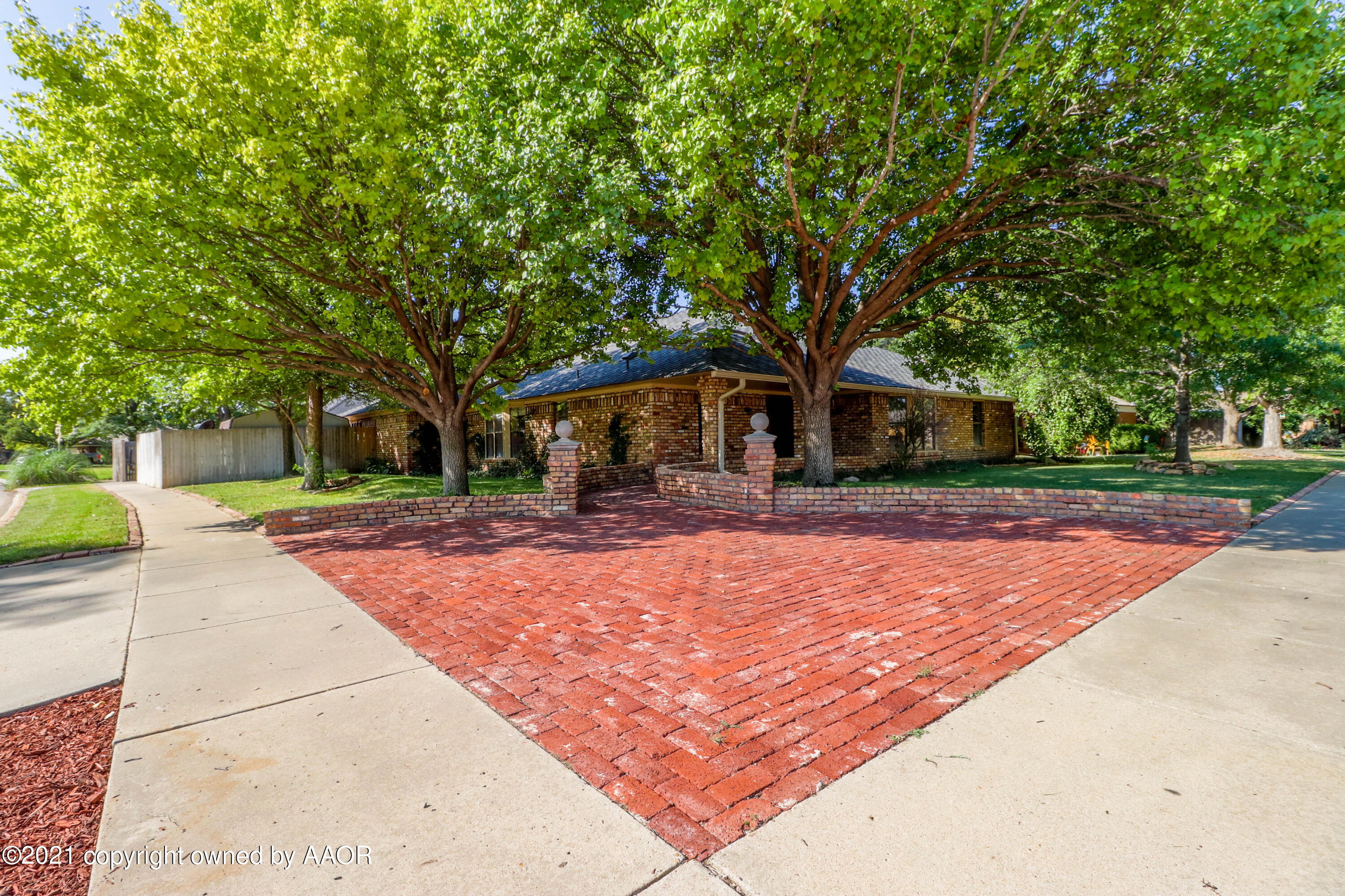 6901 Old Kent Road Amarillo, TX 79109 - Photo 3 of 37 Front