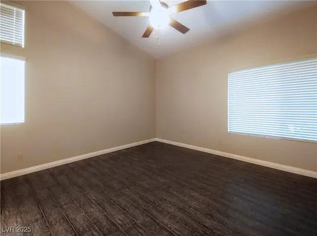 $2,200 | 274 Grand Teton Drive, Henderson, NV 89074