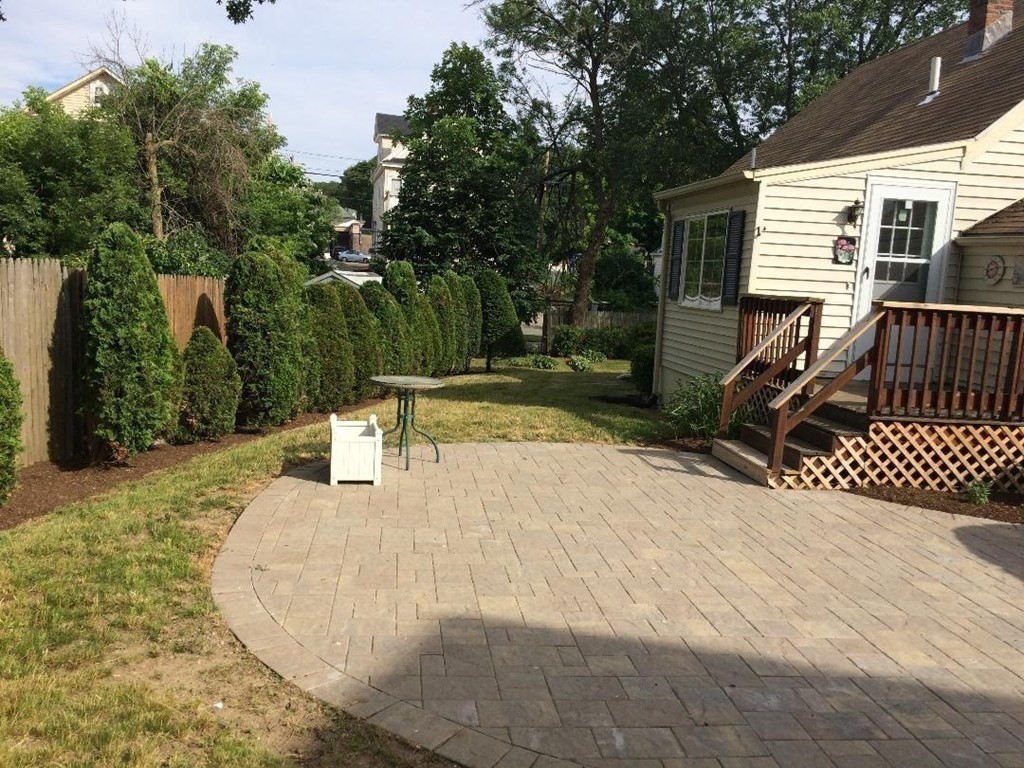 36 Bonad Road Boston, MA 02132 - Photo 23 of 26