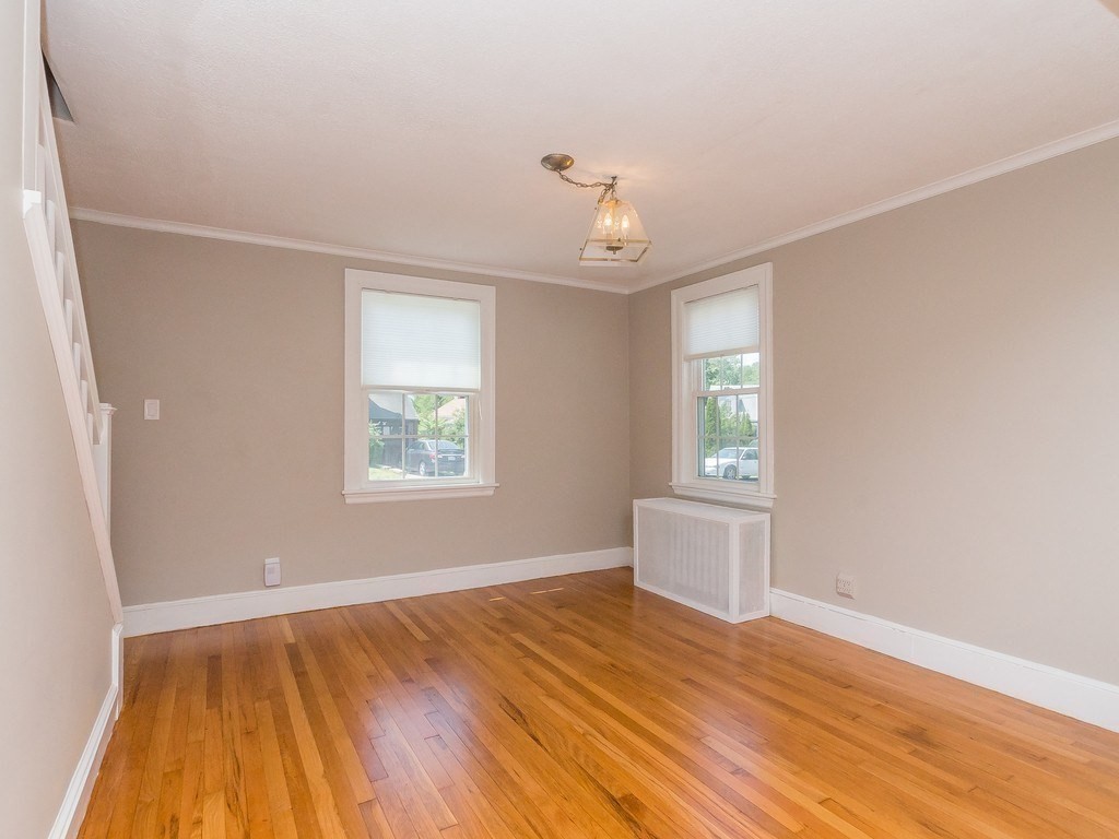 36 Bonad Road Boston, MA 02132 - Photo 10 of 26