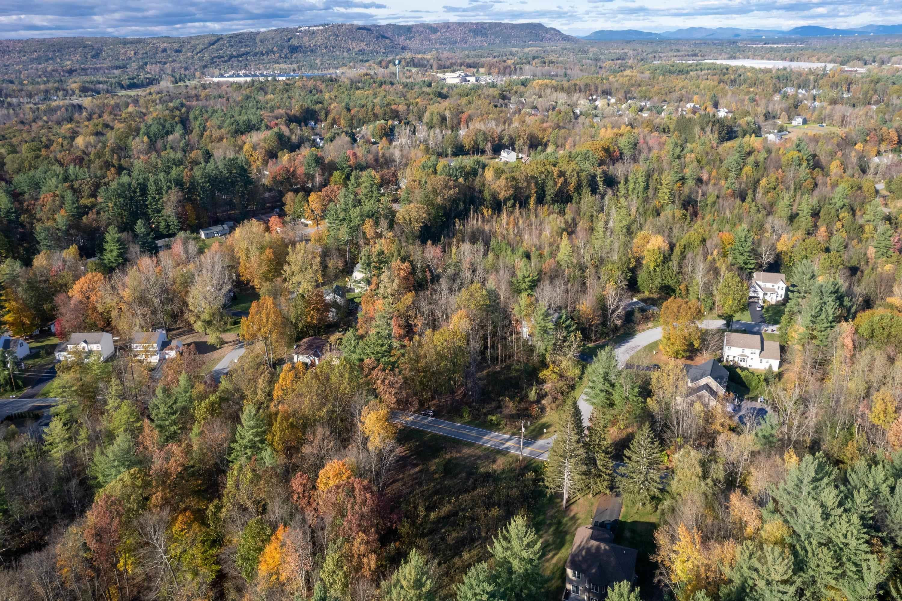 27 Gailor Road Wilton, NY 12831 - Photo 8 of 11 Easy access to the Northway