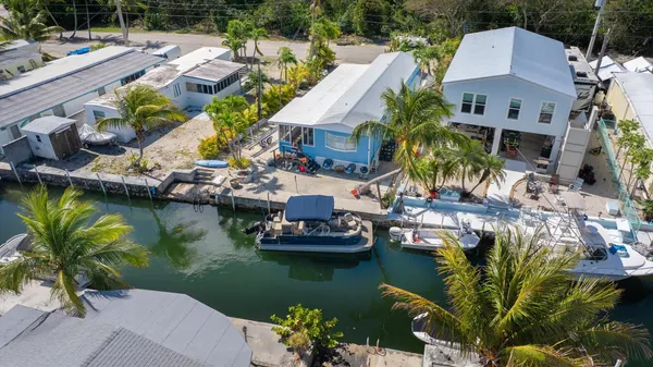 $540,000 | 27967 Coral Shores Road, Summerland Key, FL 33042