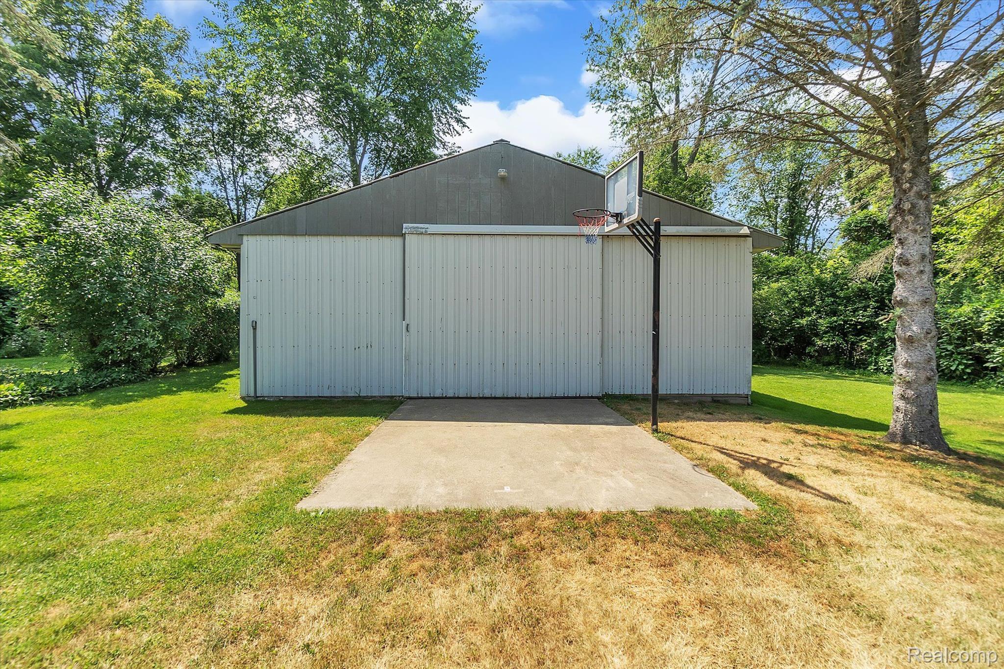 3127 North Seymour Road Flushing, MI 48433 - Photo 43 of 55 Gallery Image 43
