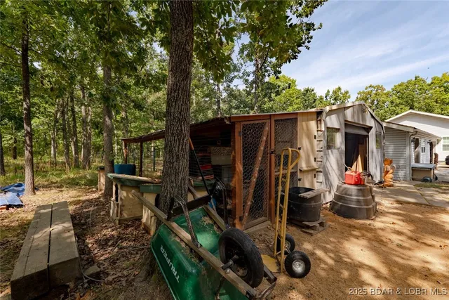 $425,000 | 4490 Ponderosa Drive, Stover, MO 65078