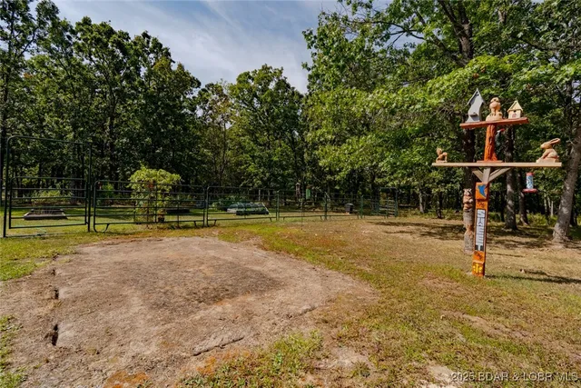 $425,000 | 4490 Ponderosa Drive, Stover, MO 65078