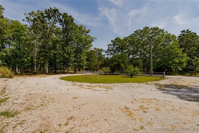 $425,000 | 4490 Ponderosa Drive, Stover, MO 65078