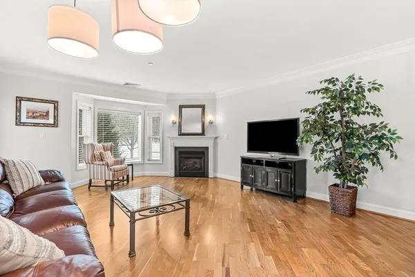 $459,900 | 490 Main Street, Unit 209, Northborough, MA 01532