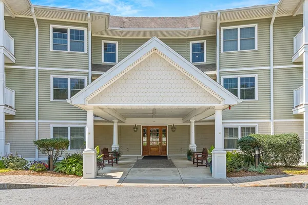 $459,900 | 490 Main Street, Unit 209, Northborough, MA 01532