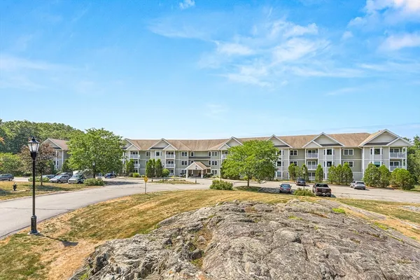 $459,900 | 490 Main Street, Unit 209, Northborough, MA 01532