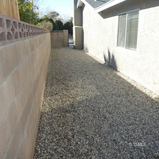 1242 North Mono Court Ridgecrest, CA 93555 - Photo 12 of 26 Gallery Image 12