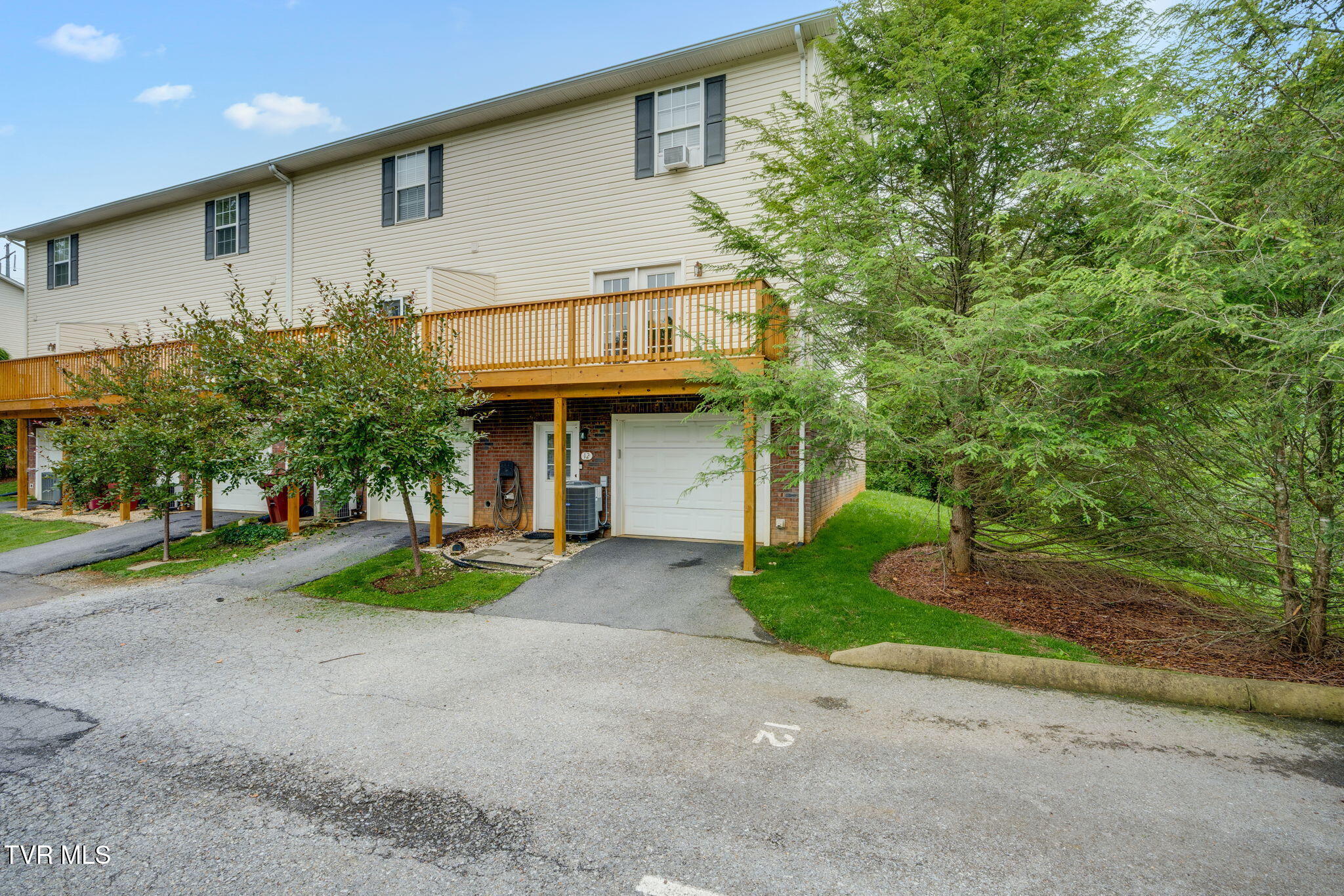 2201 Cherokee Road, Unit 12 Johnson City, TN 37604 - Photo 24 of 25 023